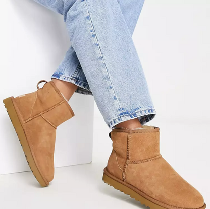 Stivali UGG Classic Mini II
